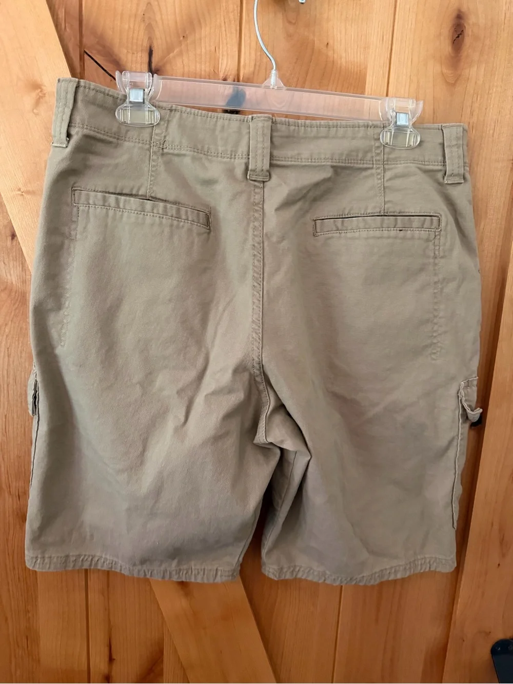 *Sold* Wrangler Authentics Khaki Cargo Shorts 32 Stretch Utility Y2K Gorpcore